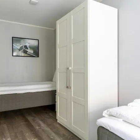 And Spacious For 6 *